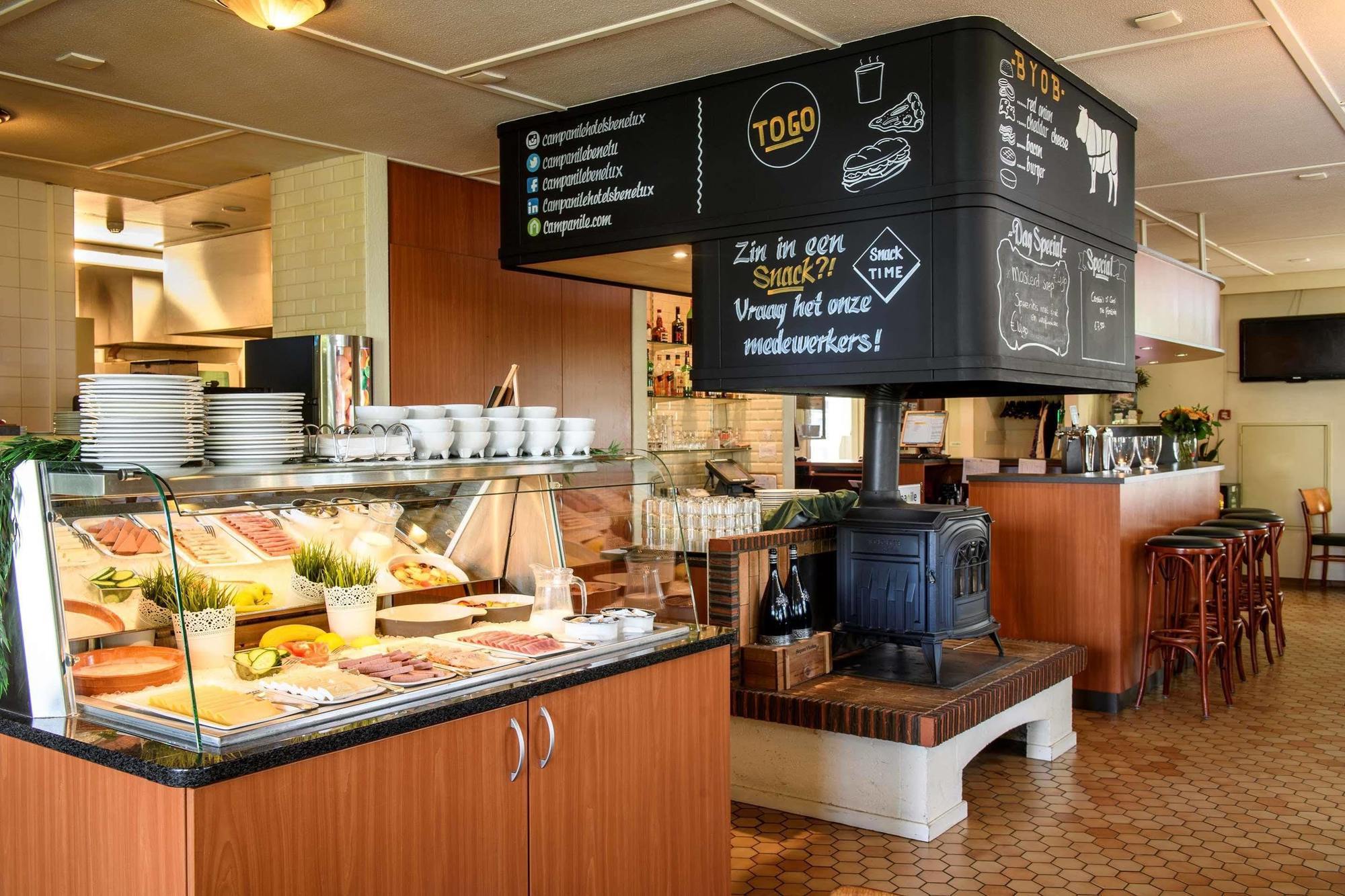 Campanile Hotel & Restaurant Leeuwarden Ngoại thất bức ảnh